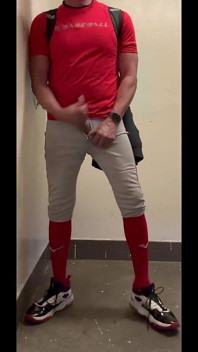 Baseball Dilf Jockdad87 Laisse Son En Vitesse