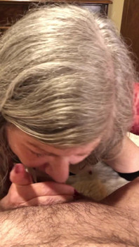 Як Поклонятися Члену І Ковтати Кожну Краплю! Maxxximummilf