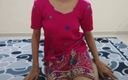 Saara Bhabhi: 내 개인 방 문 안을 보고 있는 배달 소년, 내 자신을 즐기고 대물 자지 필요했을 때