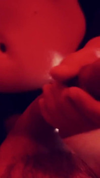 Ejaculează de la marele meu vibrator legat - sesiune de futai în cur cu vibratorul legat