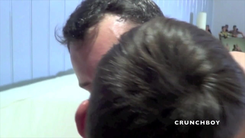 Crunch Boy: Prima esperienza sessuale per questi ragazzi magri sexy