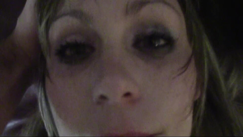 Vanessa Hastings: Sevimli bikinili kızın yüzü yüzüne boşalıyor