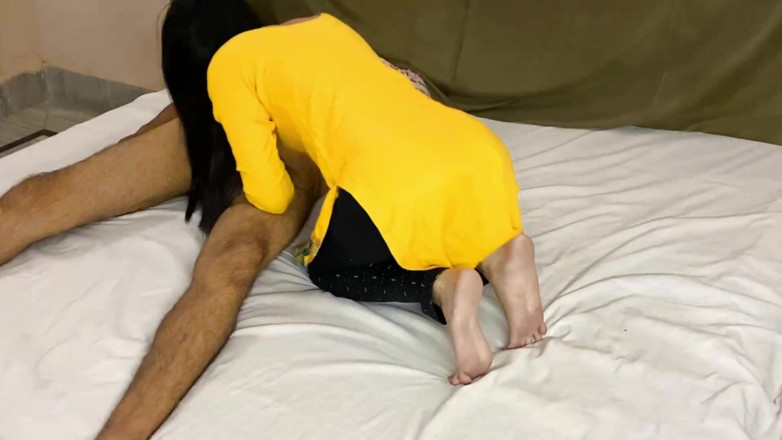 Desifilmy45: Mama vitregă punjabi sexy Ki Chudai face sex cu audio...