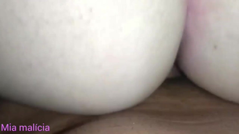 Mia malicia: Berkongkek dengan Carioca miang