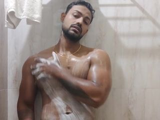 Bonghunkx: Se divertindo com sabão no chuveiro