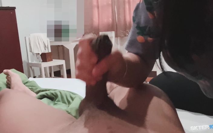 18_honey: Masturbare de dimineață