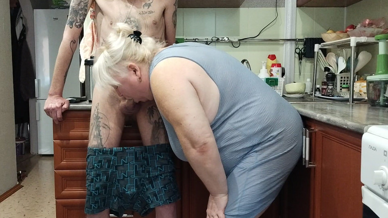 Zona901: Il grosso culo della fidanzata sculacciato, scopato in bocca, in...