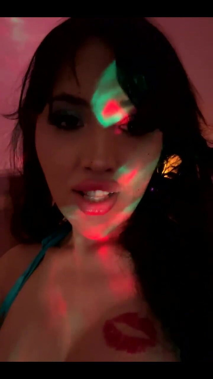 Jayla Cuateco: 立即操我