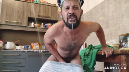 Stink HairyMale: Cuando me despierto cachonda