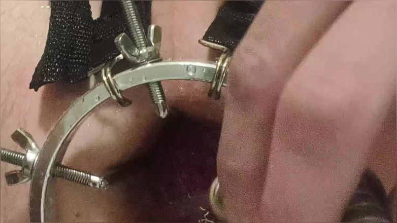 SergeyToys: enima, guda shovar. ke aaeene ke maadhyam se kloj-ap drishy....