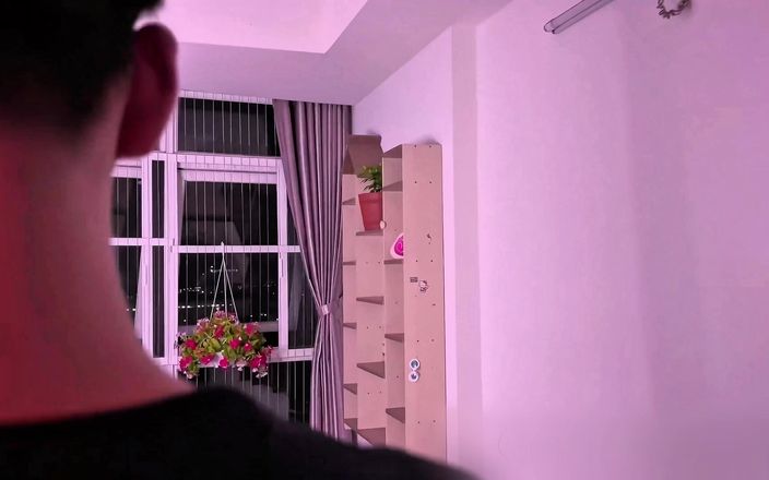 Lady crossdress: 欲火中烧的亚洲人妖被大鸡巴男友狠狠抽插肛门。porn 跨亚洲素人 第1部分