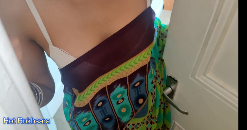 hot_rukhsara: Fucking Random Guy I Met in the Store in Green...