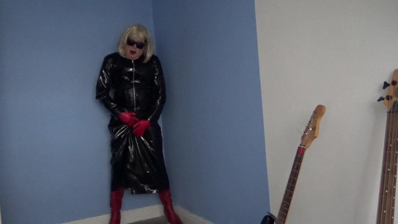 Leather Kirsten: Naughty in Pvc and Leather