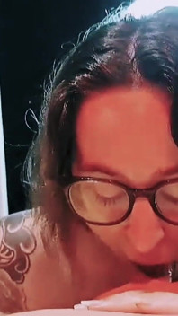 Elizabethhunny wurde im strip-club hart gefickt