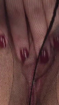 Lorelei 찢어진 팬티 스타킹과 오르가즘