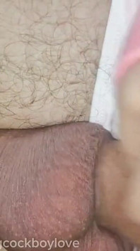 Pantat bahenol cewek imut ini dientot habis-habisan sampai dicrot di dalam!