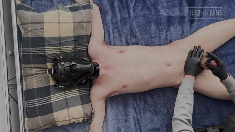 Inmate Cody and SubEdgeX: Spread Eagle Twink Tickled and Edged [part 2]