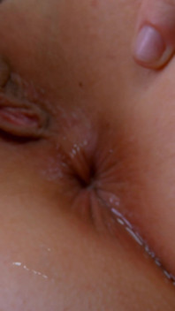 Addie Juniper - sisipan dubur 4K