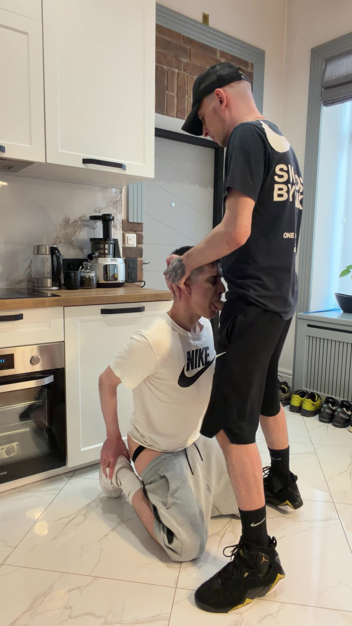 1JackDaniel: Mutfakta seks