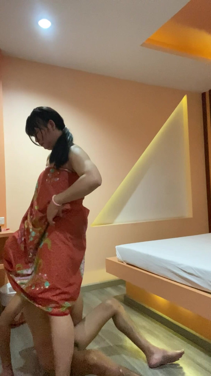 Fampfy Nana: もっと近づいて...何が足りないか見せてやる。
