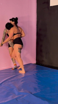 Dos chicas calientes