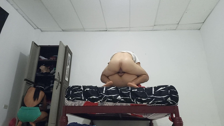 Martin13: Sorellastra scopa il fratellastro davanti alla matrigna. Esclusivo