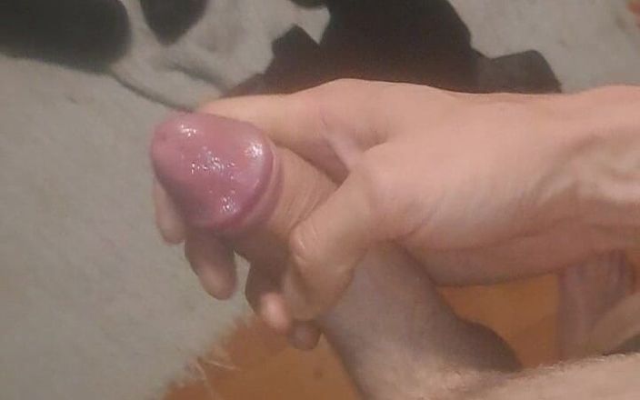 Heteroszexual Danika BIG DICK: Look at How My Dick Is Beating and I&amp;#039;m Thinking...