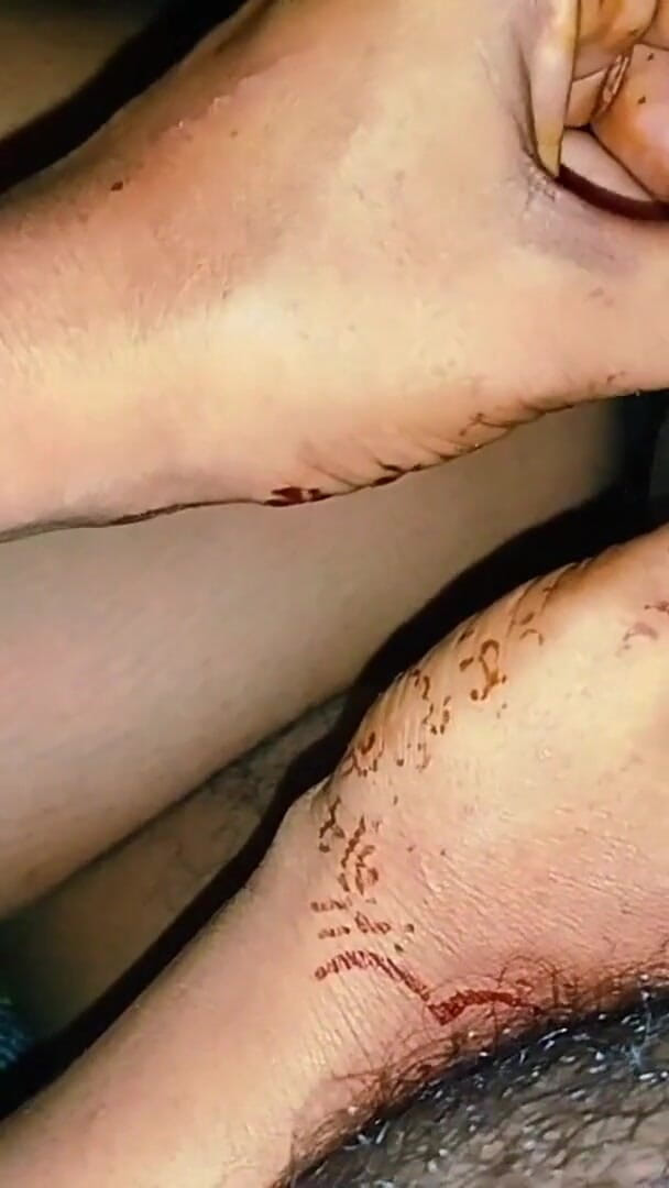 Savita bhabhi7: Mi cuñada hizo el papel de mi esposa y tuvimos...