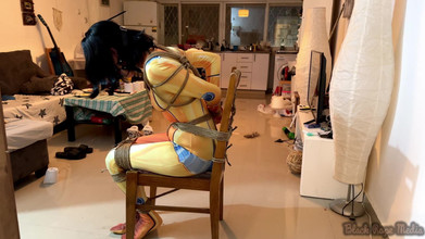 Miriam Slave: Alex è totalmente catturata