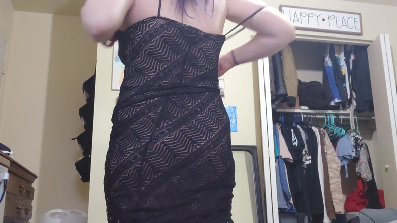 lilredvelvettt: 试穿我所有的连衣裙