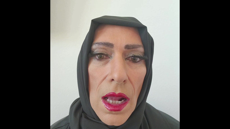 Cassandra Lovit: La tua dea cassandra