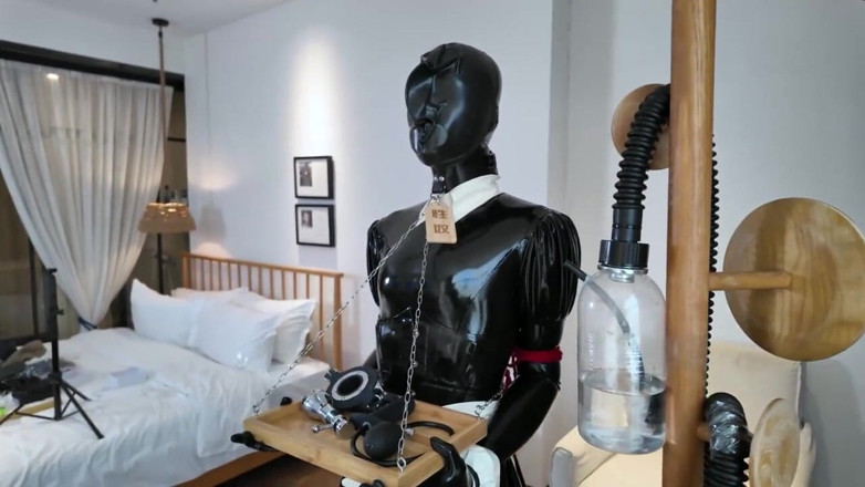 Aisan girl bondage: บริการเมดยางยืด