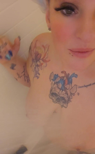 Livie Blainn: 리비 블레인 - 2689559