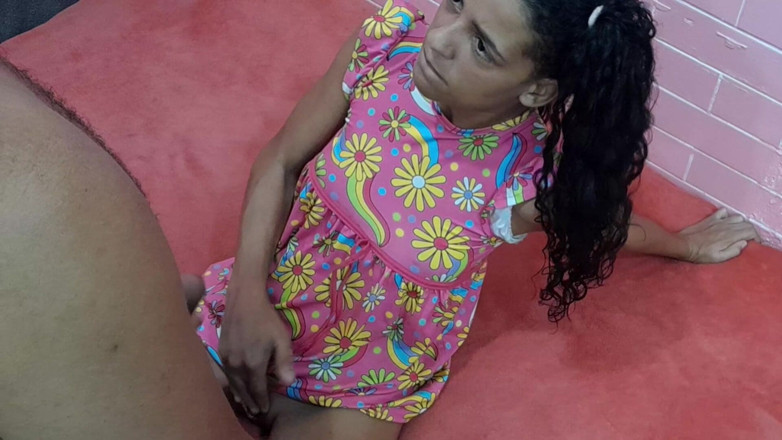 Bebes vagabundas: Stepdad Loves Stepdaughter 100% Anal