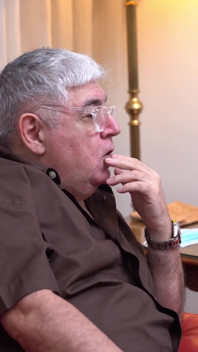I'm a Doctor and I Have to Check My Patient Therian Who No Longer Remembers How to Speak