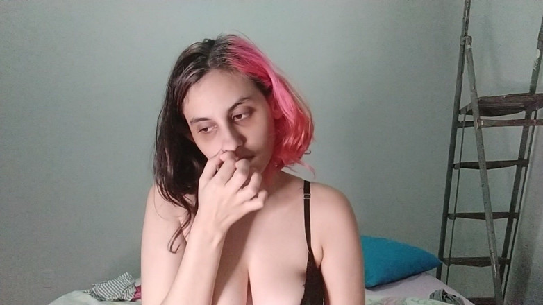 Ms Candy Bunny: 노즈 피킹