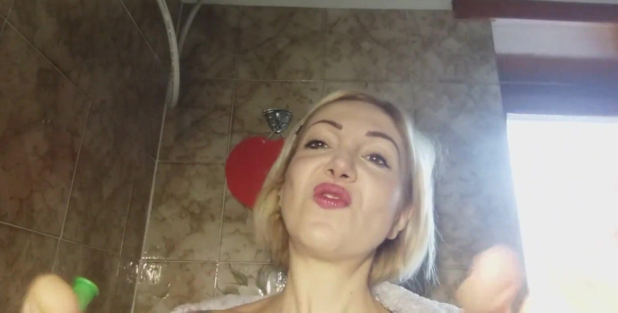 savannahamatoriale: Balloon Tease Me