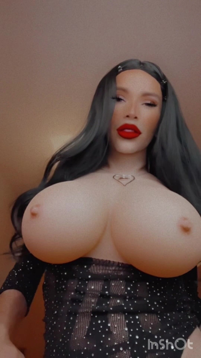 Sissy Slut Brianna: Vuoi vedere il mio rossetto dappertutto sul tuo cazzo?