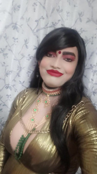 Aditi Singh วิดีโอแรกของเธอ
