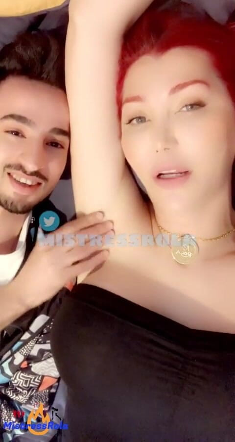 Mistressrola: Lick My Armpits and Fuck It