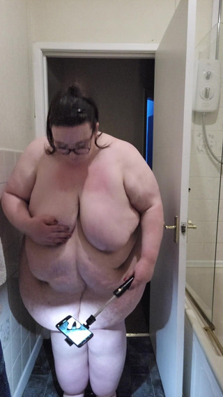 SSBBWLadyBrads: Tangkap bogel pada akhir Ogos