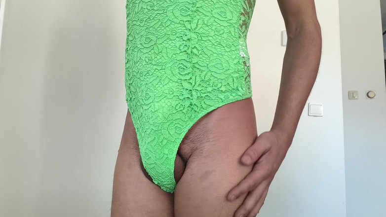 Cdmarly: बहिन फेमबॉय पहनता है नीचे पहनने के कपड़ा