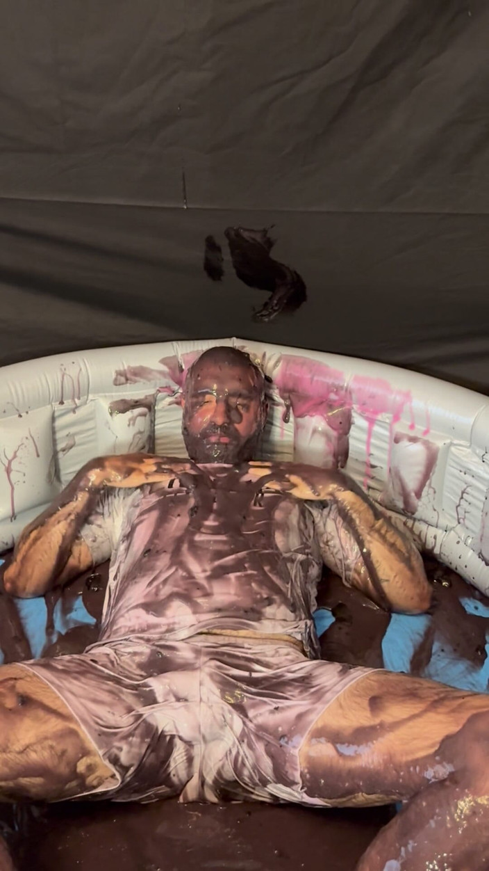 Growing teddy: First Time Gunge