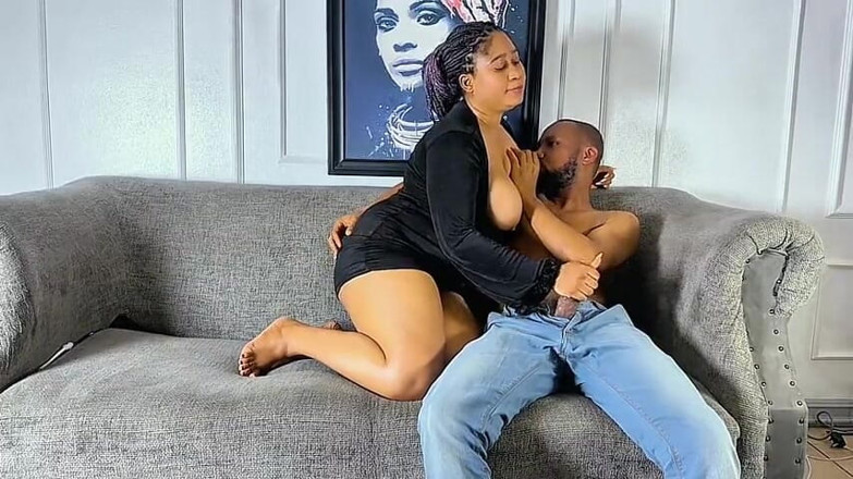 Real Queen Diva: Ma demi-sœur dévergondante et excitée craque pour la séduction de...
