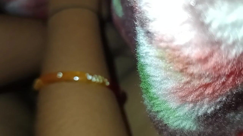 Raani16: Fingering memek pacarku di asrama kampus