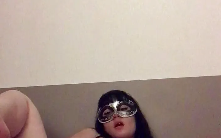 WhitePoppy: Watch me play with my pussy and cum just for...