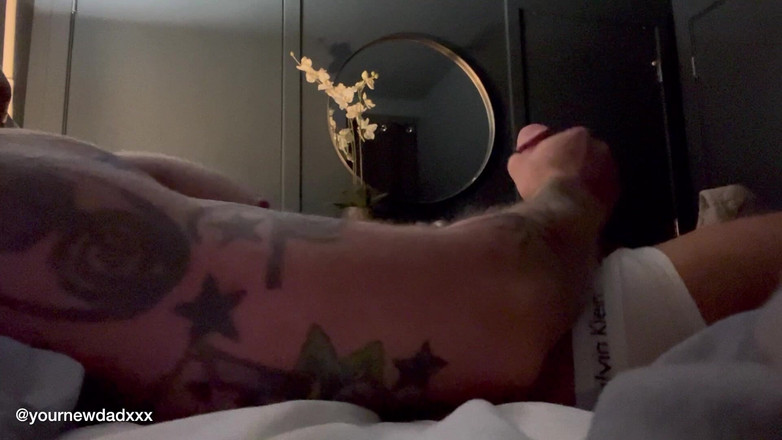 YourNewDadXXX: Інсульт перед сном