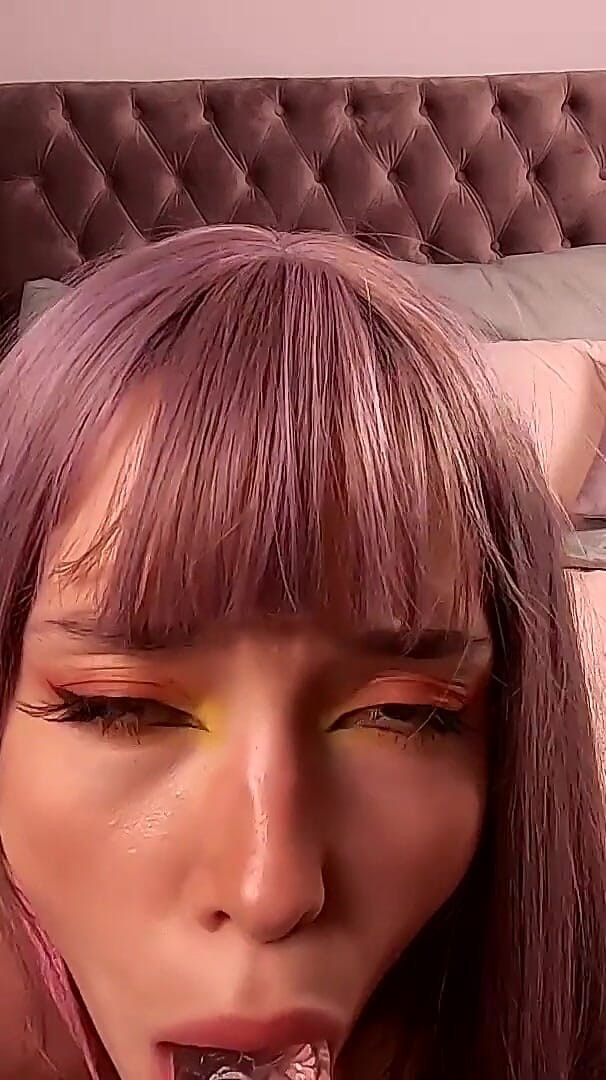 Kate Kuray and Her First Experience on Camera (Kate Kuray)