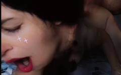 Xhacamisinha: 已婚婊子喜欢在四肢上操她