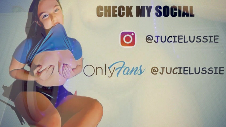JuiceLussie: Menjolok pepek dengan alat penggetar. Striptis terhangat. Pepek basah. Pancutan...